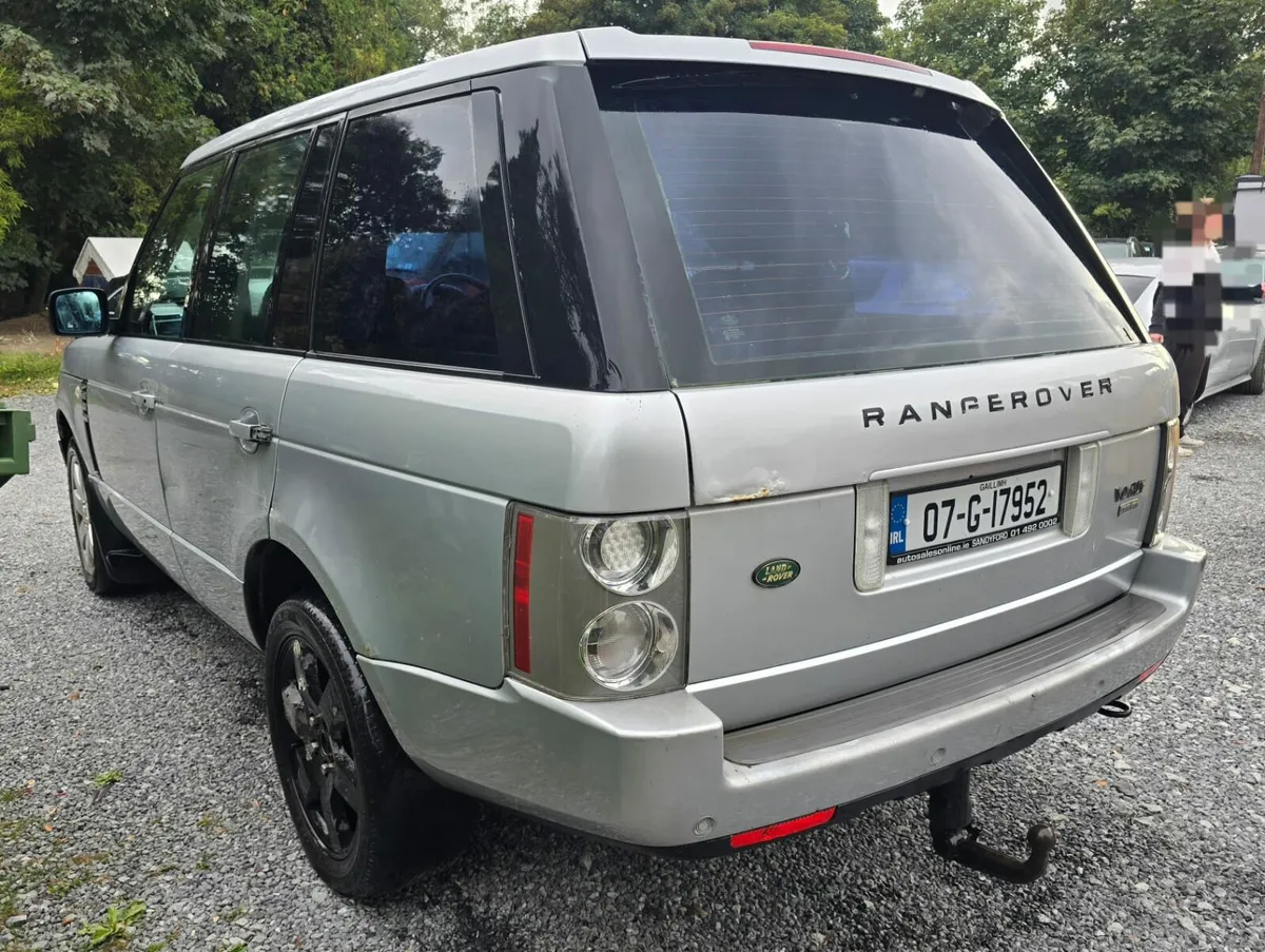 Range rover 3.6v8 auto Crewcab - Image 2