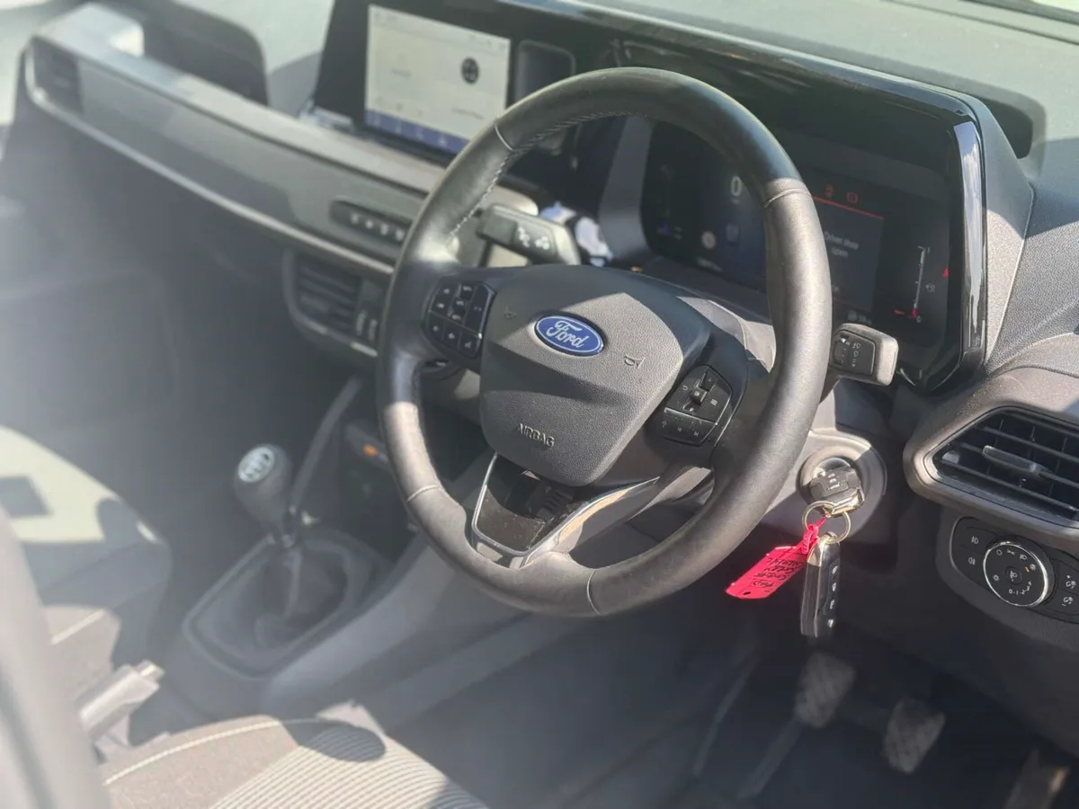 Ford Transit Courier 2024, No Brexit Charges - Image 3