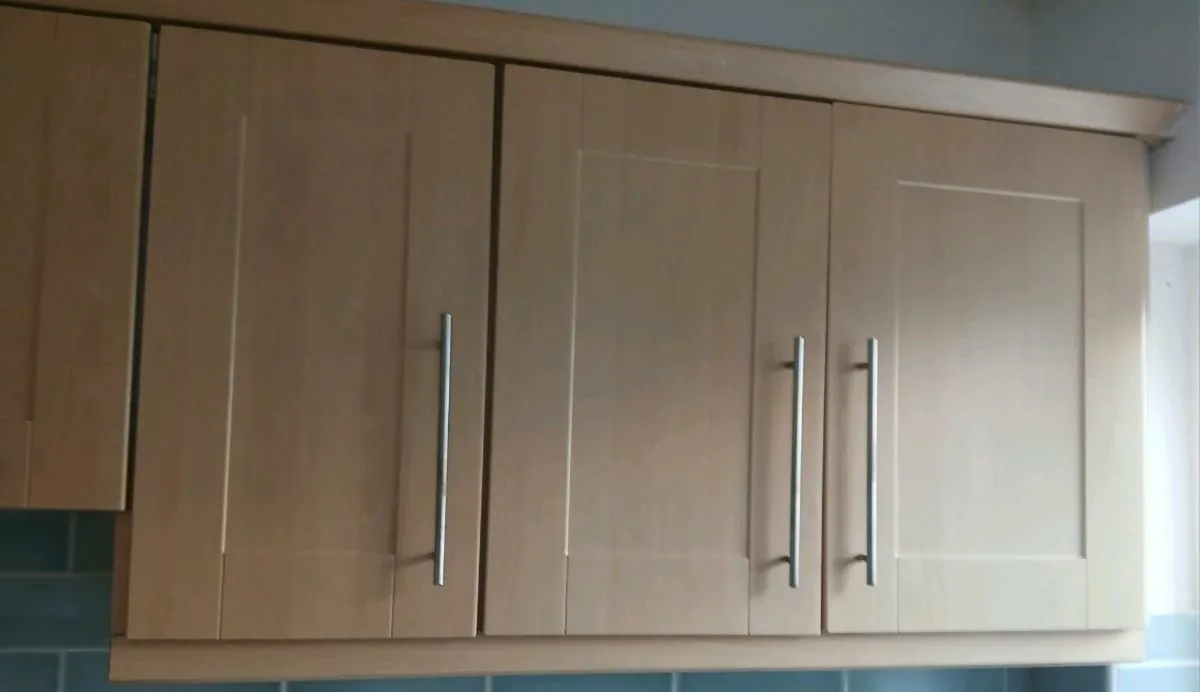 Kitchen Units/Presses - Image 2