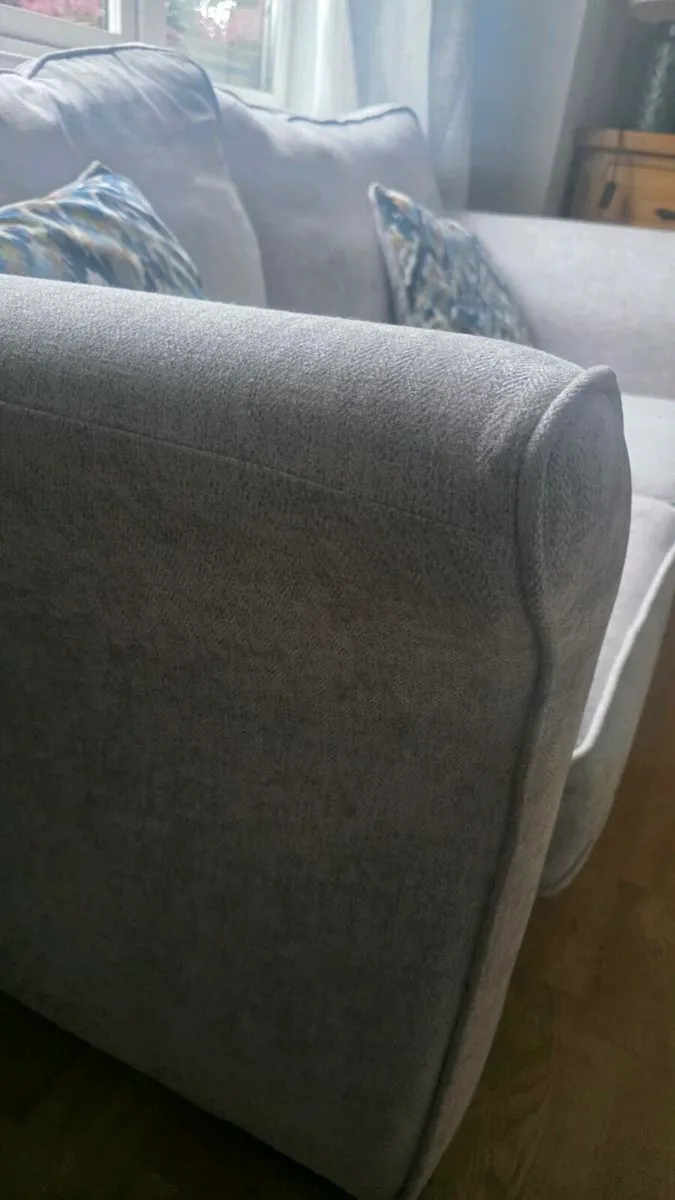 Sofa - Image 3