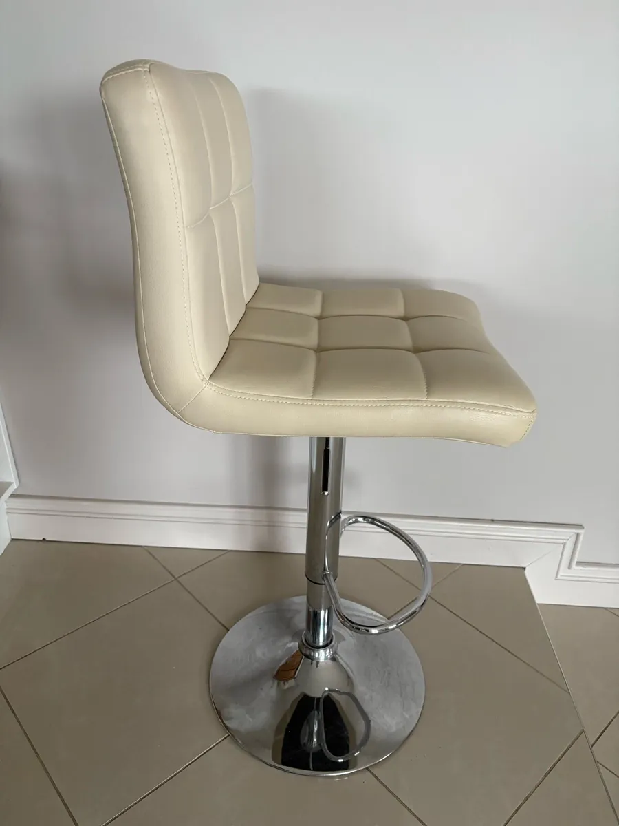Kitchen stool - Image 2