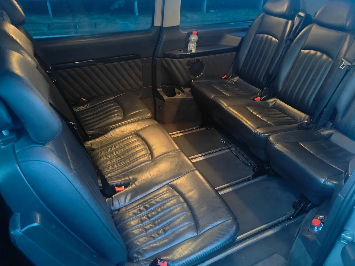 Mercedes-Benz Viano 2012 8 seater xl - Image 4