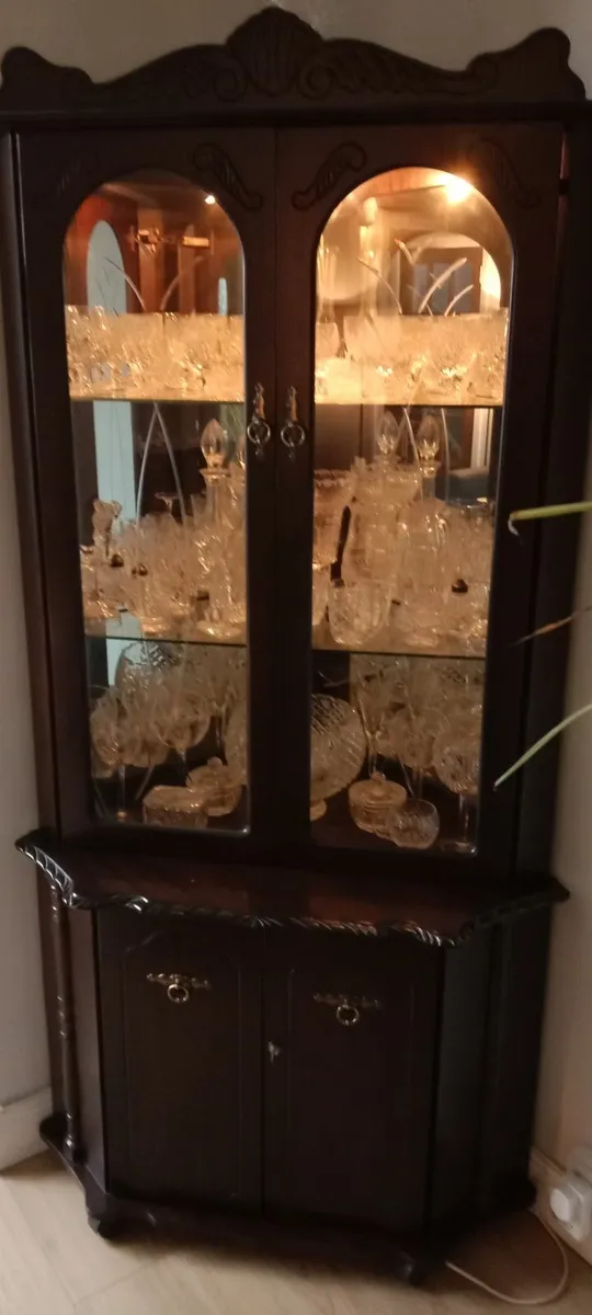 Rossmore Corner Display Cabinet - Image 2