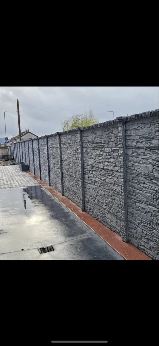 Concrete fencing - Image 3