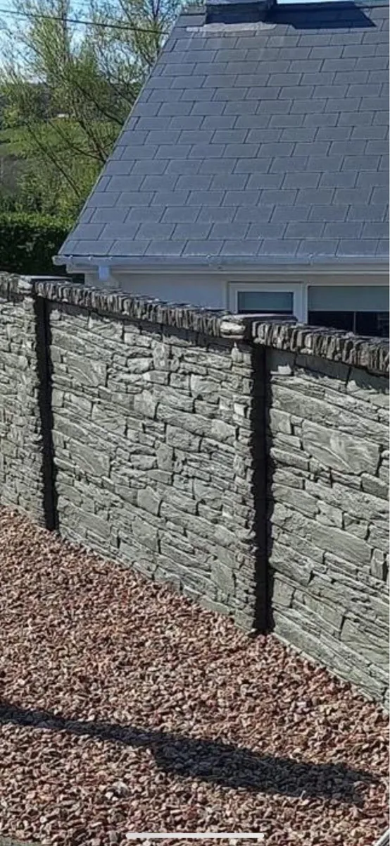 Concrete fencing - Image 4