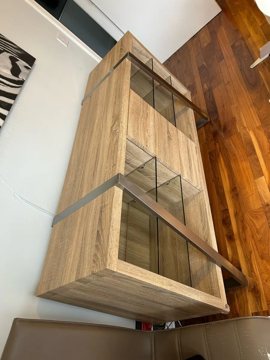 3 Drawers Wooden sideboard - Image 1