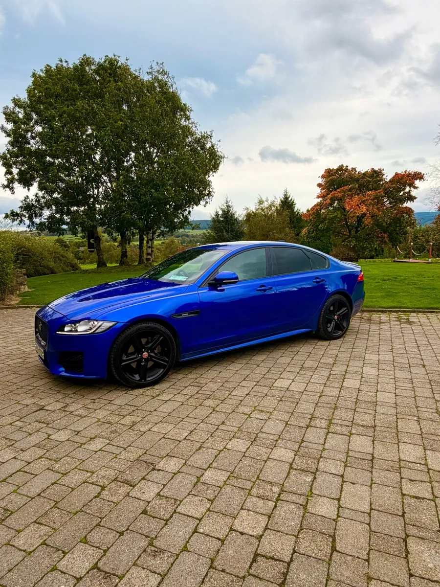 Jaguar XF R Sport - Image 2