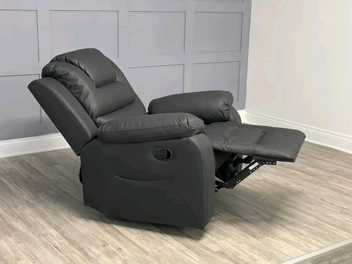 Axel 3+2 Manual Leather Recliner Sofa Set - Image 4