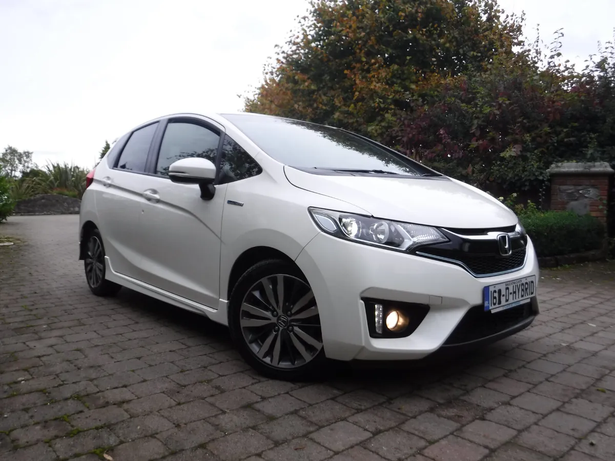 HONDA FIT 1.5 AUTO HYBRID SPORTS LOW MILEAGE - Image 1
