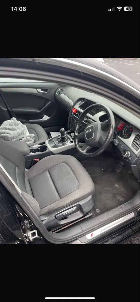 Audi A4 2012 - Image 4
