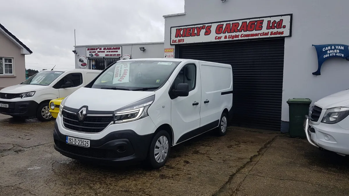 Renault Trafic 192D NEW MODEL 2.0LT 65KM VAT INVOI - Image 3