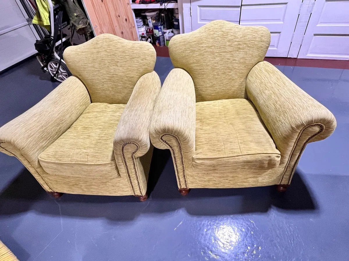 Occasional Chairs x 2 - Image 1