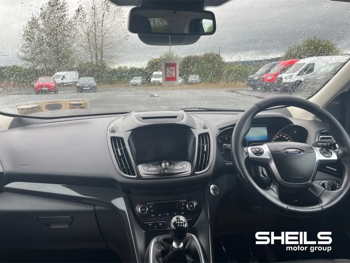 Ford Kuga 2.0tdci 120PS Titanium - Image 3
