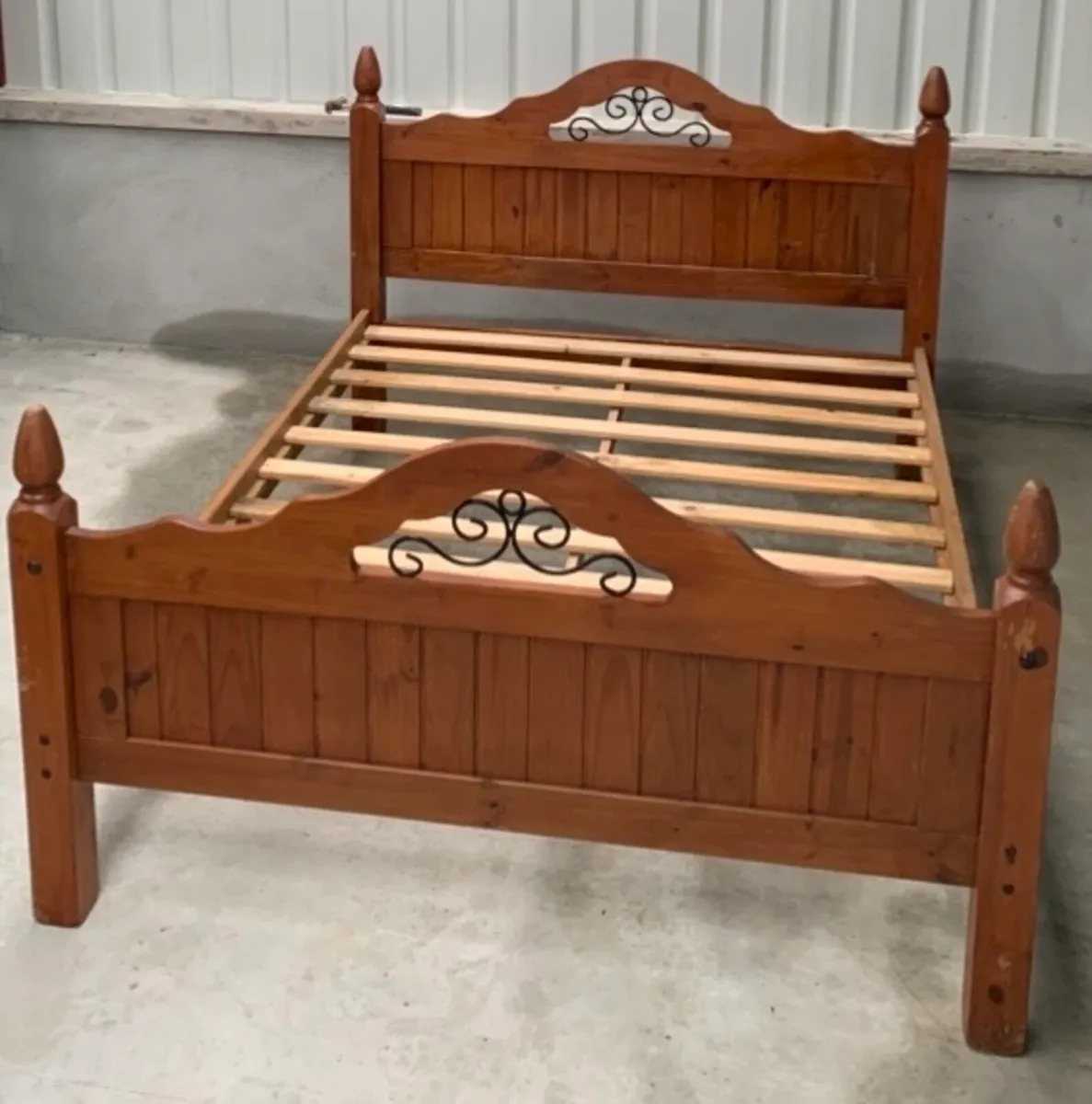 Double Bed - Image 1