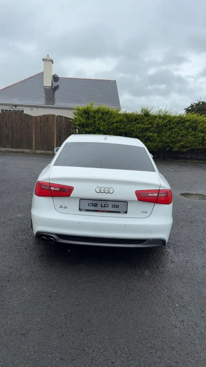 Audi A6 S-Line 2013 - Image 2