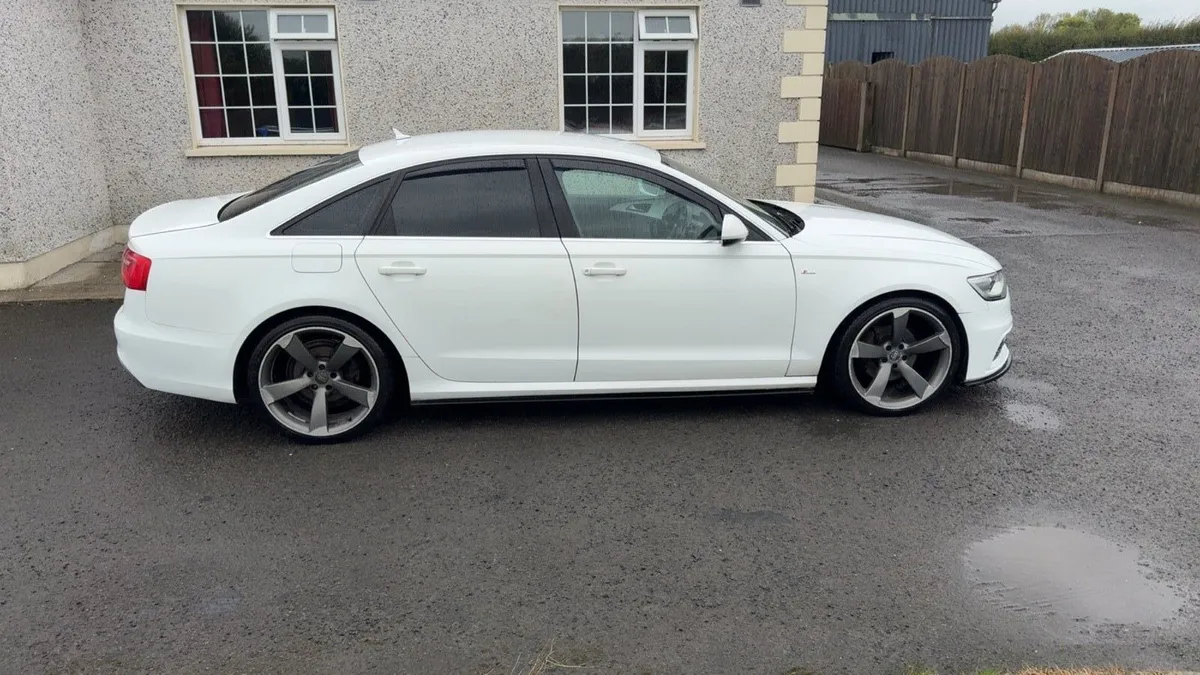 Audi A6 S-Line 2013 - Image 3