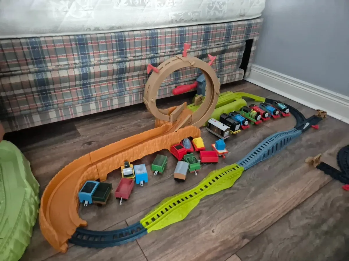 Thomas and friends - Image 1
