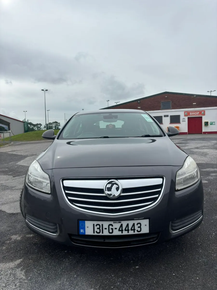 Vauxhall insignia SE 2013 2.0L - Image 2