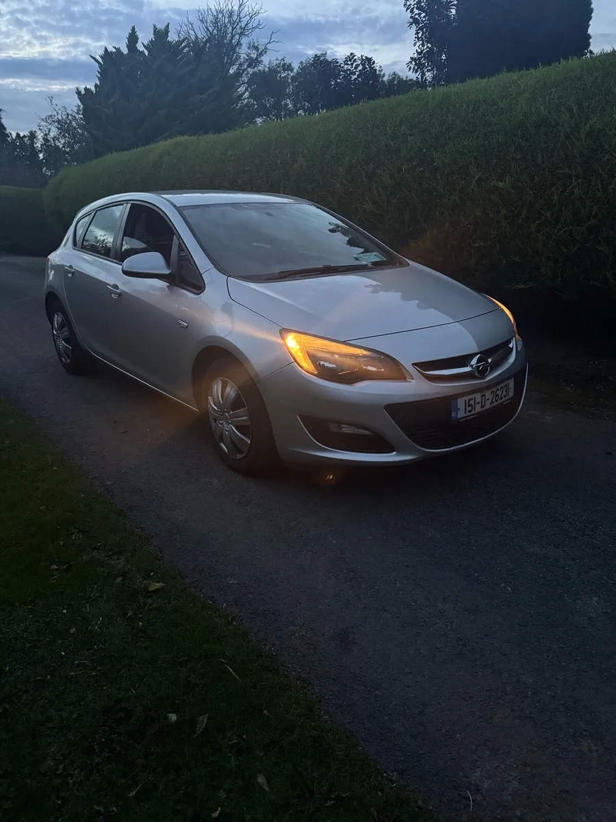 2015 Opel Astra - NCT 03/27 & TAX 01/26 - Image 1