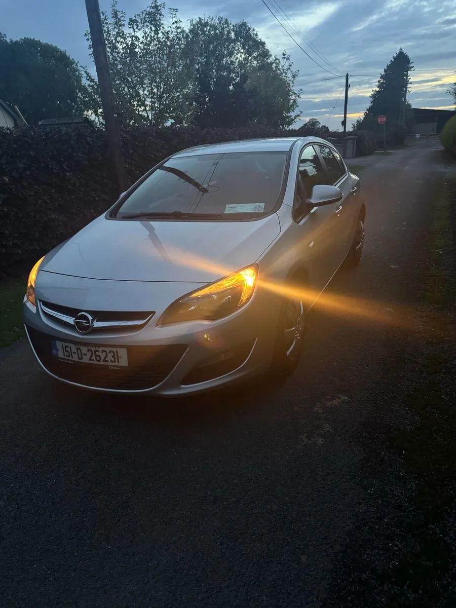 2015 Opel Astra - NCT 03/27 & TAX 01/26 - Image 3