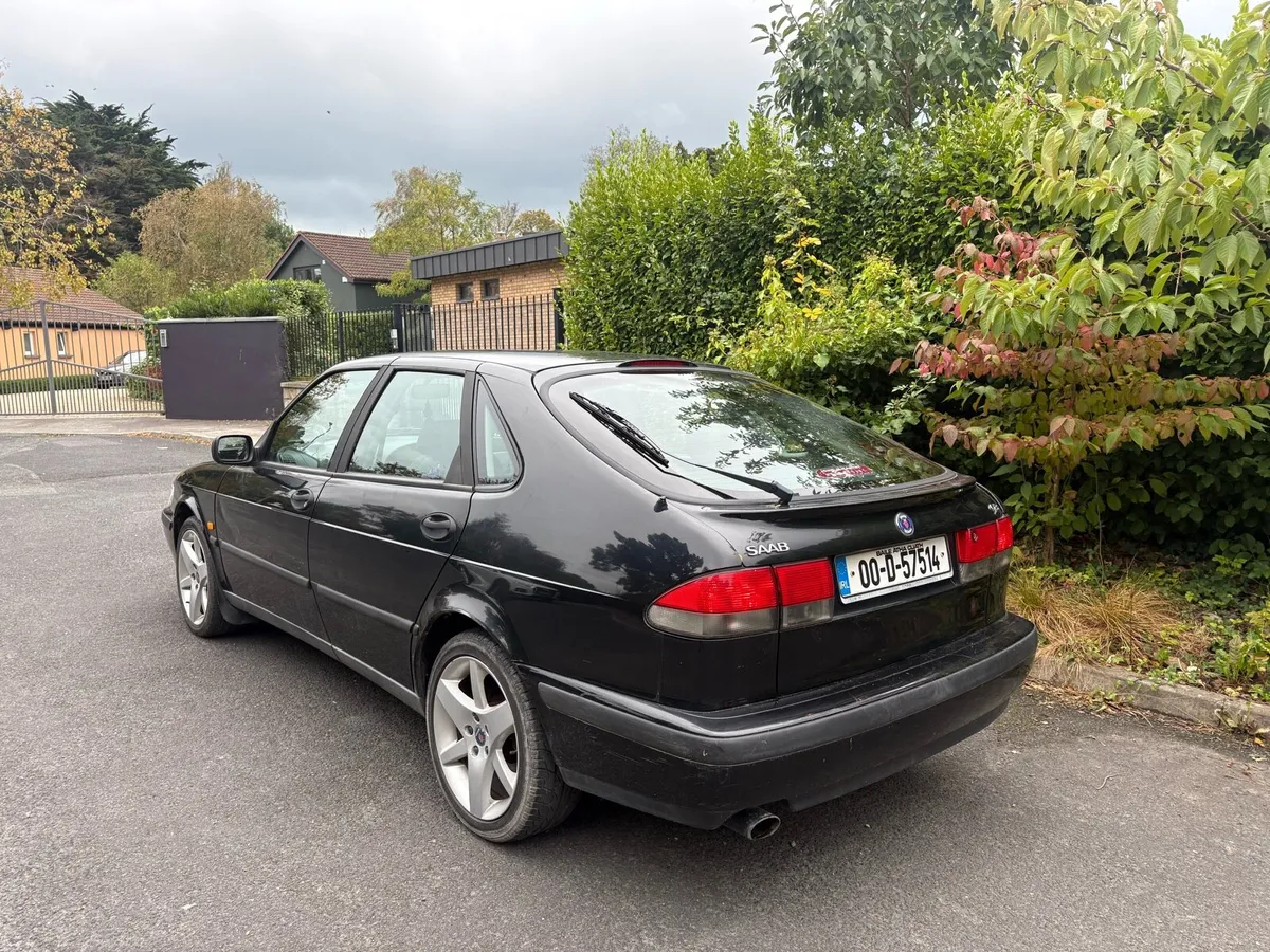 **SAAB 9-3** 2.0 - Image 3