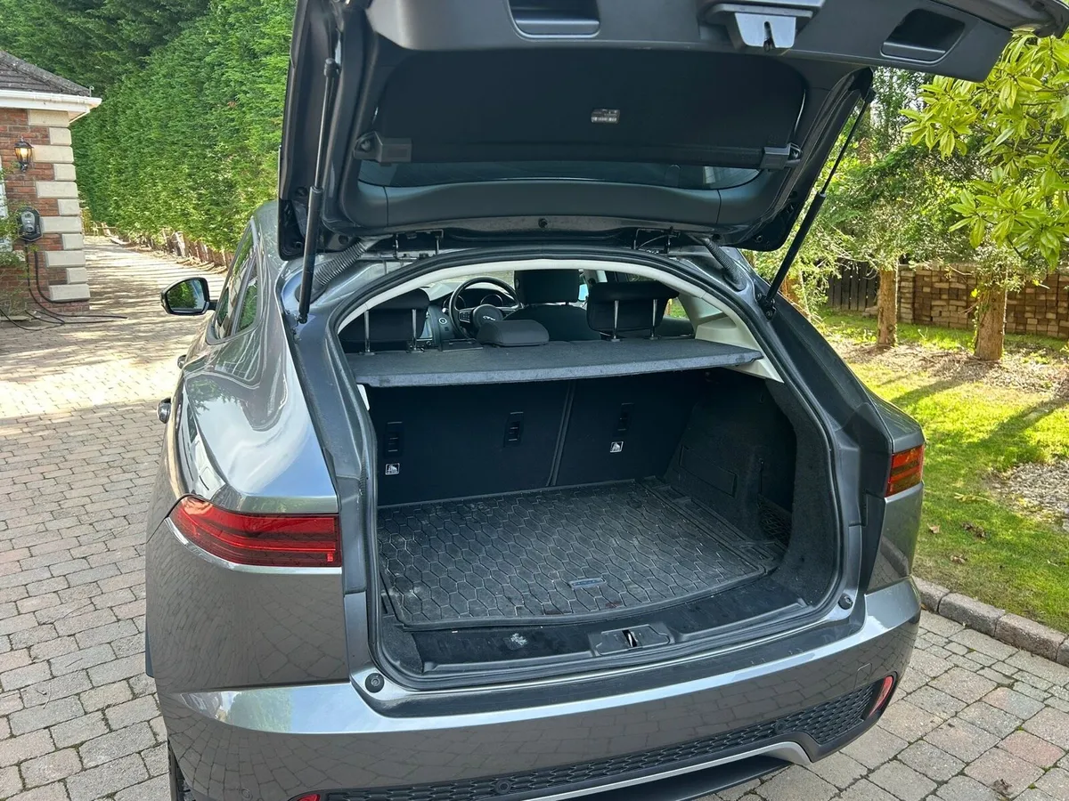 Jaguar E Pace D150  Only 38KMS !  Only €19250 - Image 4