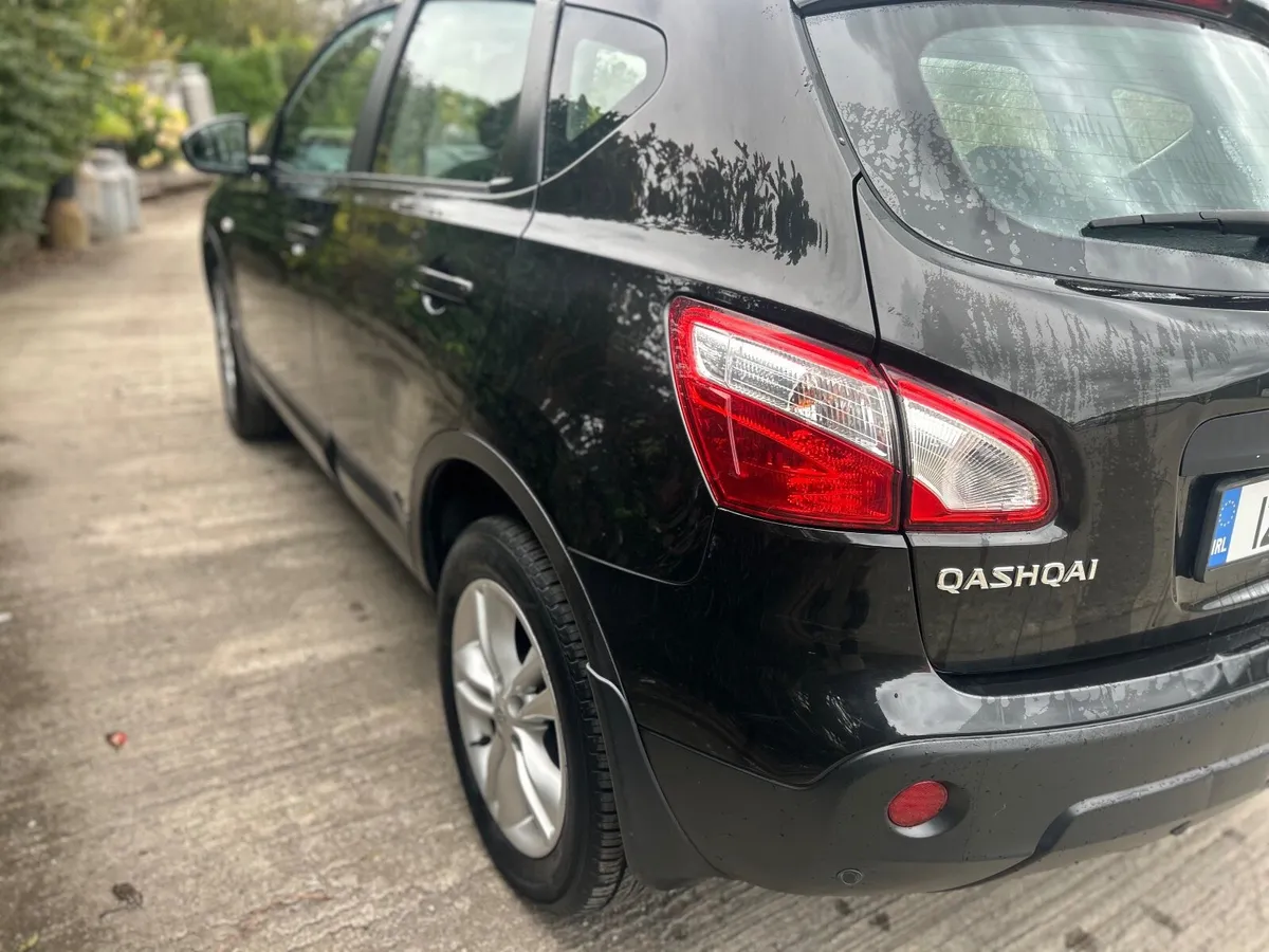 Nissan Qashqai 2012/Aautomatic  1.6 petrol - Image 3