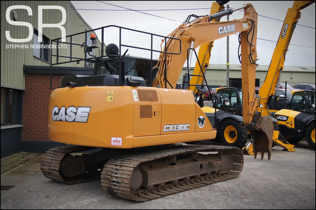 2015 Case CX130C - Image 3