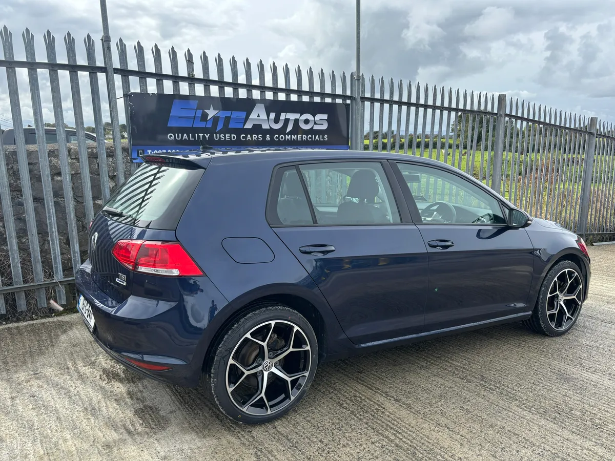 Volkswagen Golf Comfortline TSI DSG 2015 - Image 4