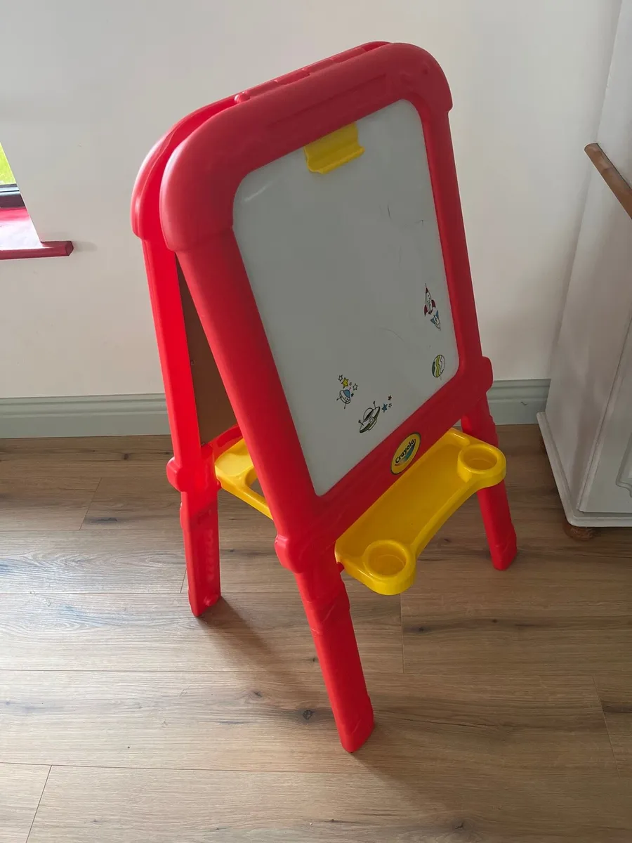 Fisher Price black/white board - Image 1