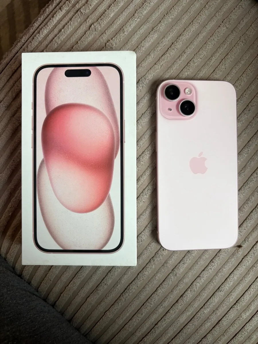 iPhone 15 - Image 1