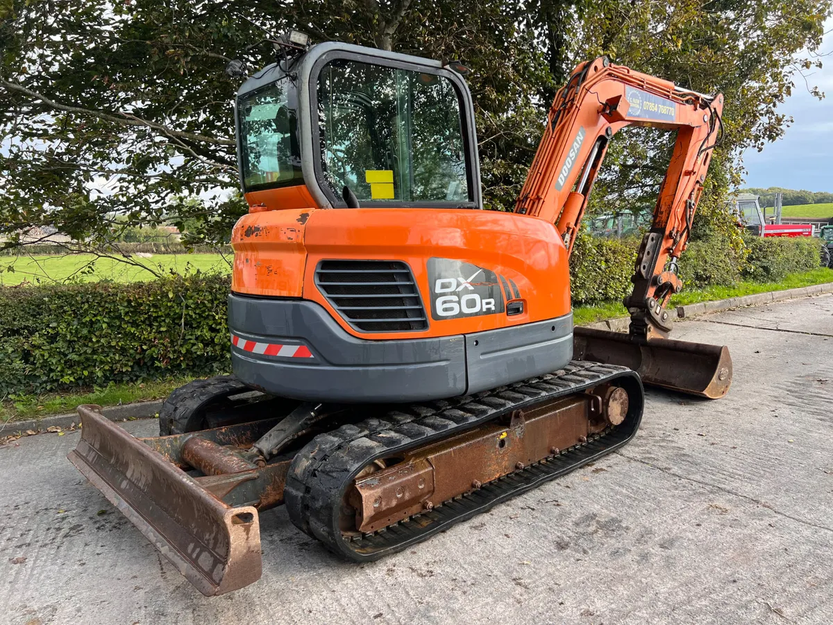 Doosan DX60R - Image 4