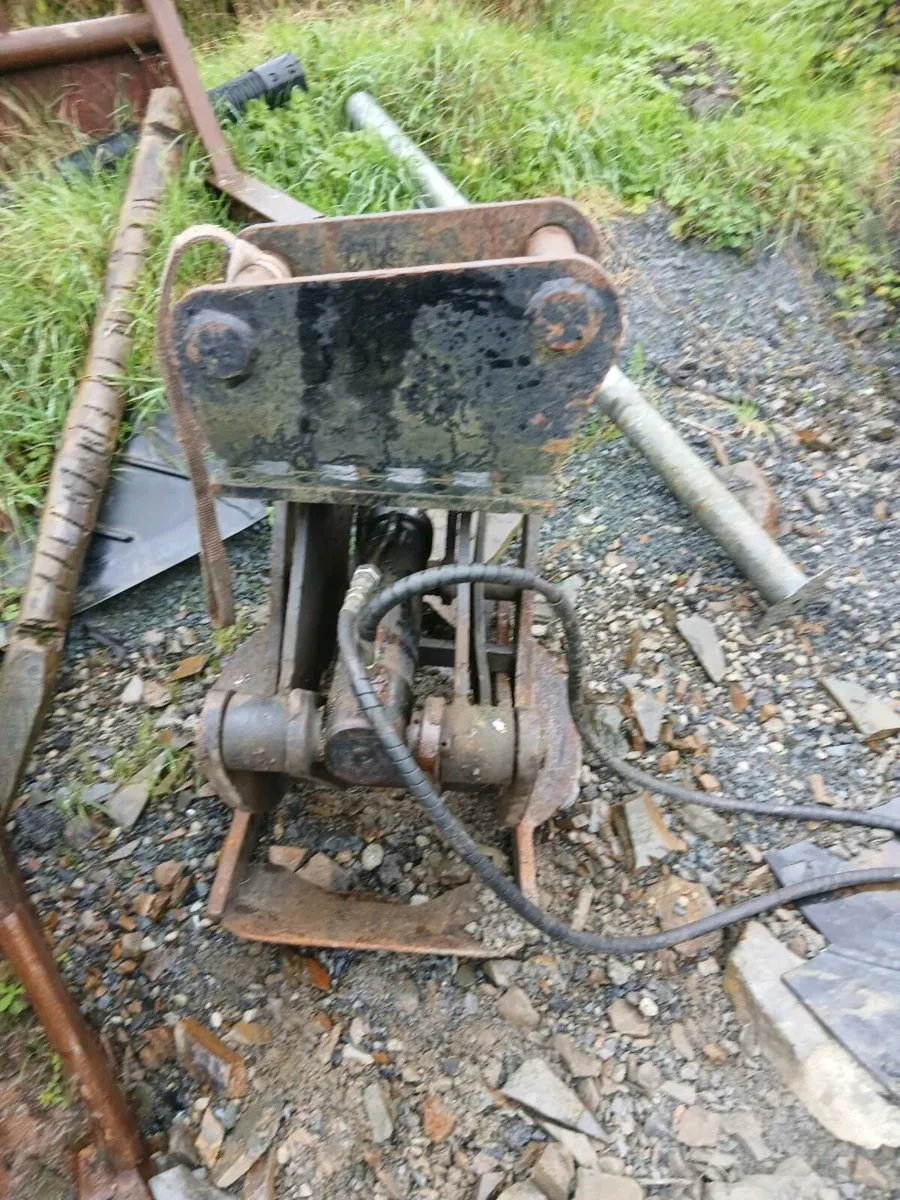 Timber grab - Image 1