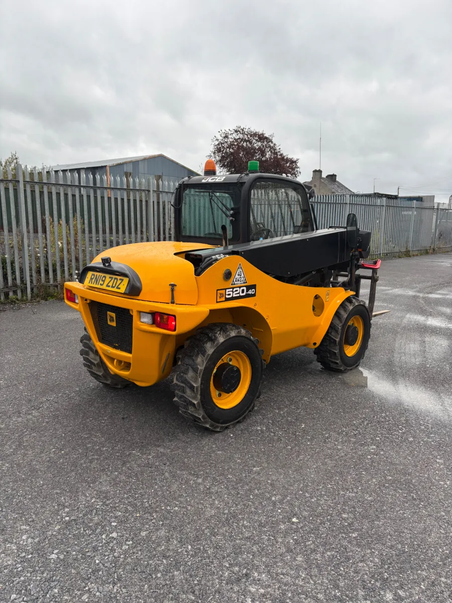 JCB 520-40 - Image 2