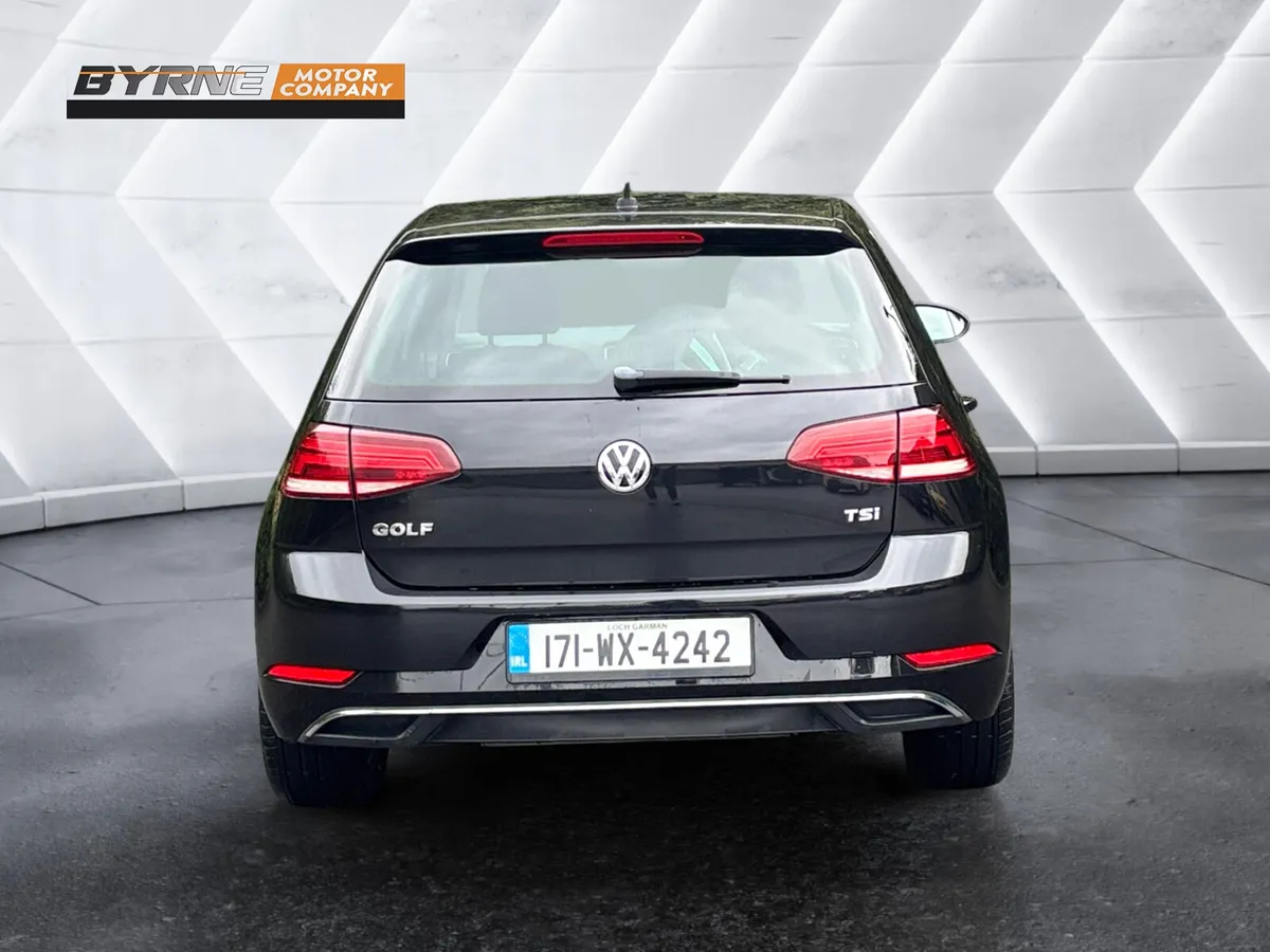 VOLKSWAGEN GOLF 1.2 TSI COMFORTLINE AUTO, 2017 - Image 4