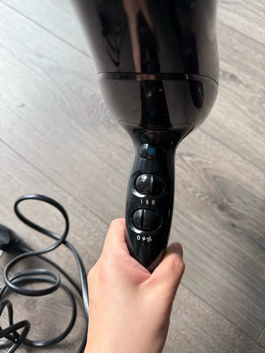 hair style tools  hair dryer - Image 2