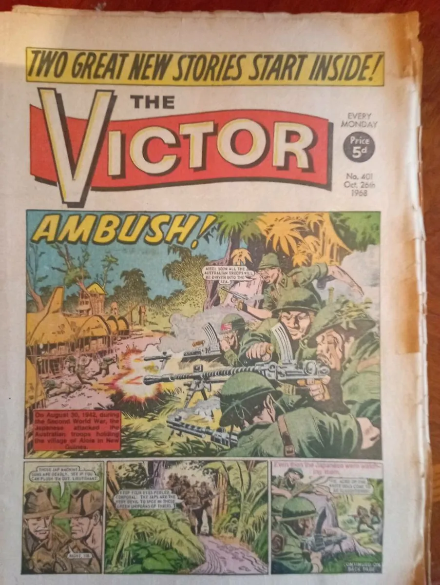 BUNDLES OF  VINTAGE  VICKTOR WAR COMICS . - Image 4