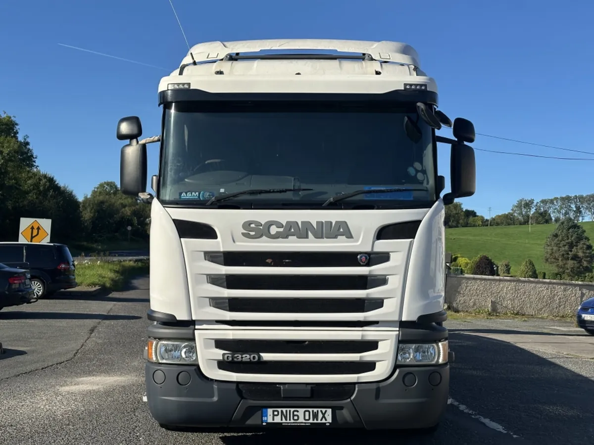 2016 (16) SCANIA G320 6X2 BEAVERTAIL - Image 2