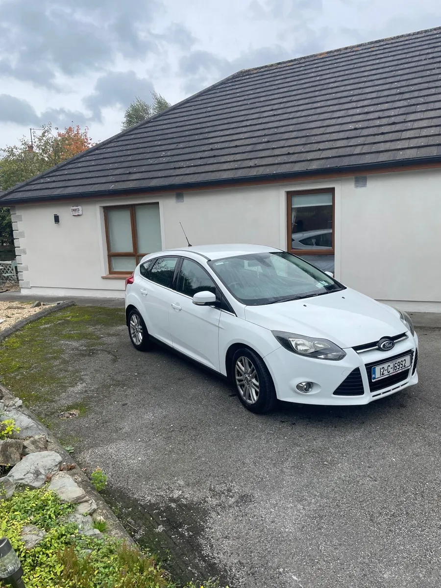 Ford Focus 2012 - Image 1