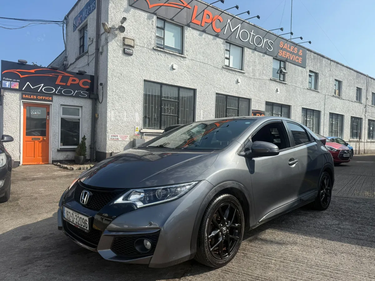 Honda Civic 2016 - Image 2