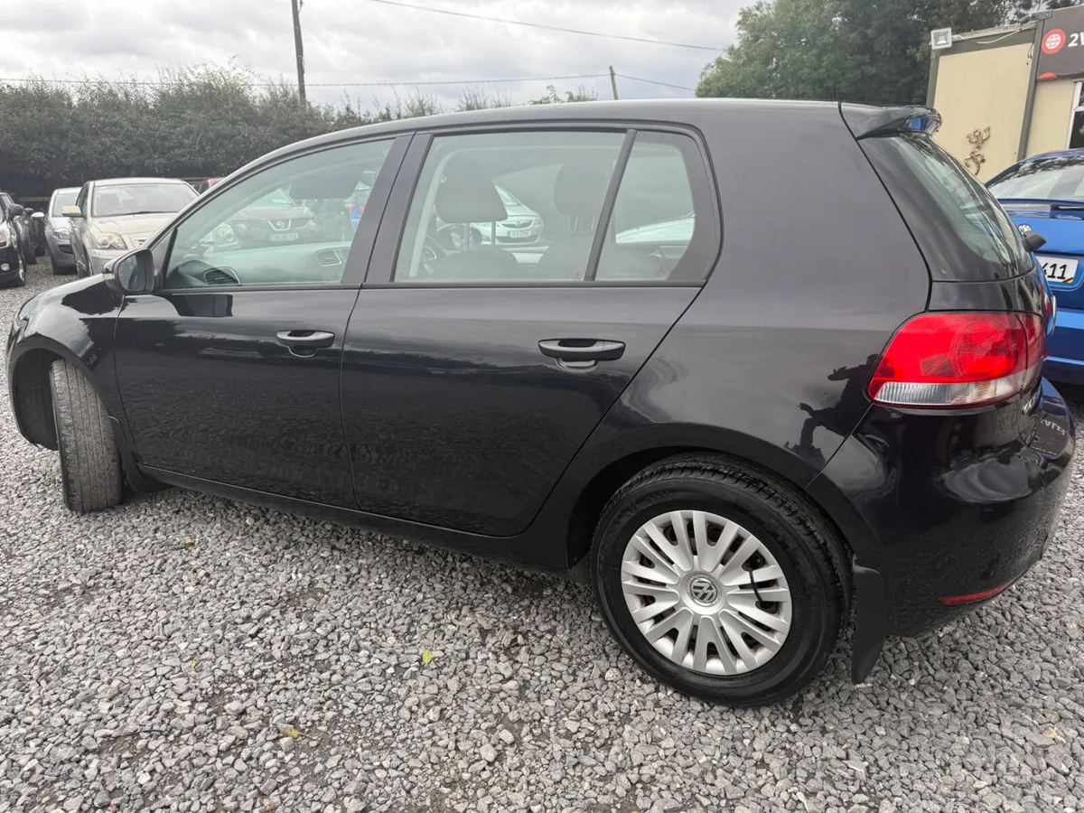 🔵 Volkswagen Golf 1.6 TDI 90BHP - Image 3