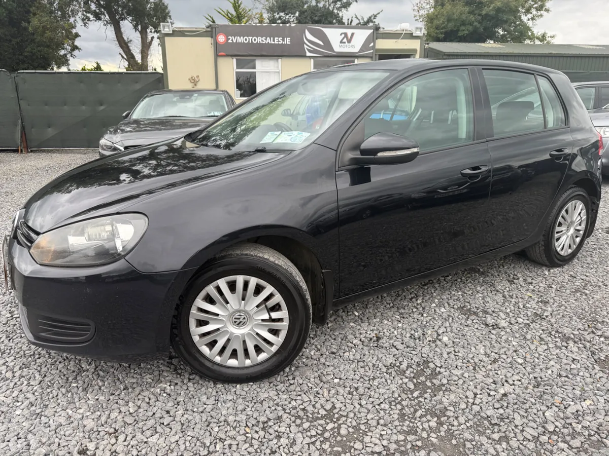 🔵 Volkswagen Golf 1.6 TDI 90BHP - Image 2