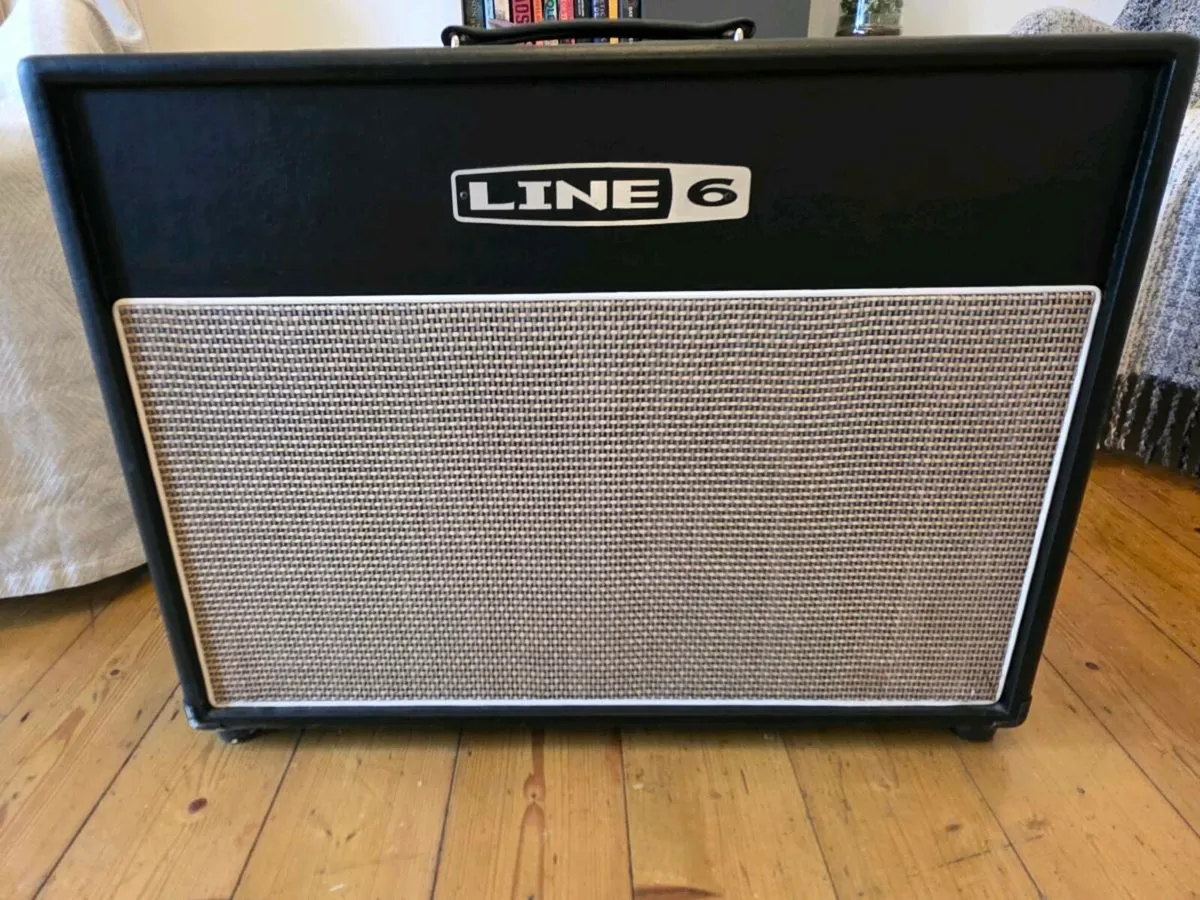 Flextone 3 amplifier - Image 1
