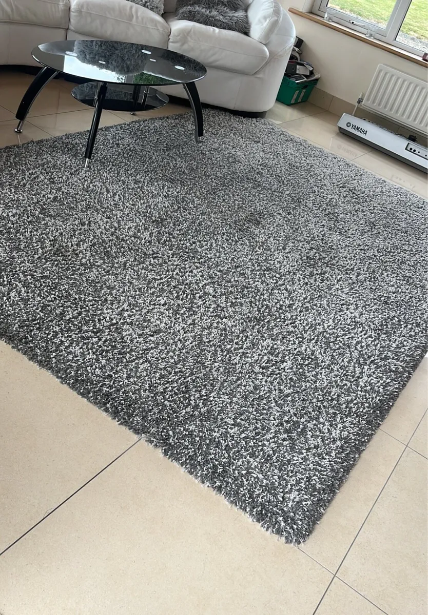 Rug