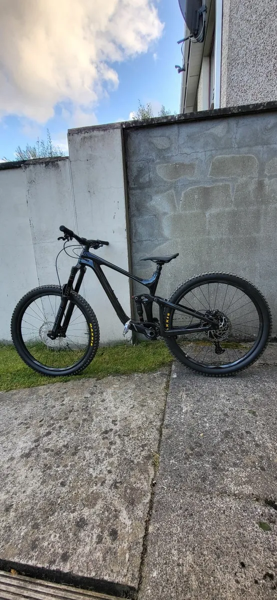 Giant Reign Advanced Pro 2 – Used once! - Image 2