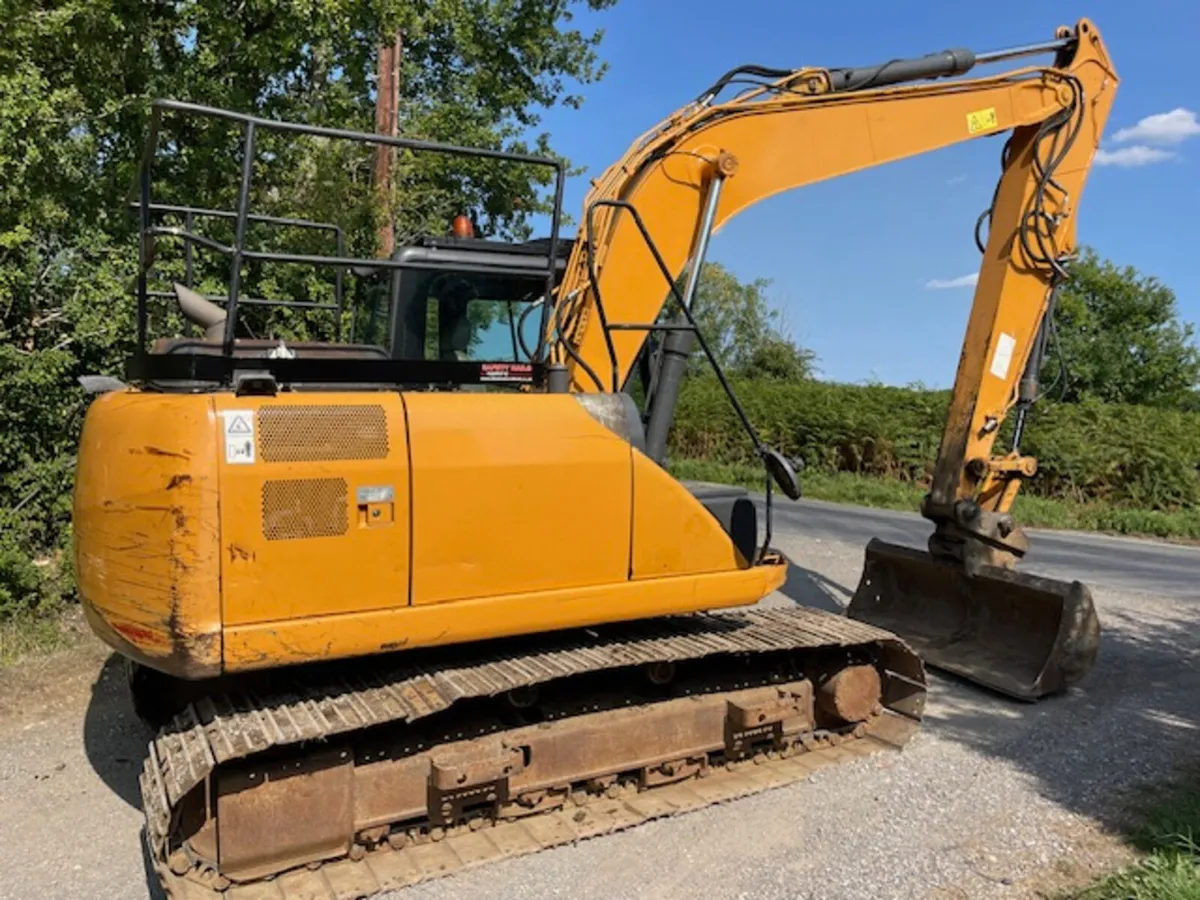 Excavator - Image 3