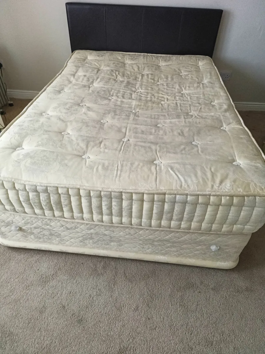 Double BED 4'6" - Image 4
