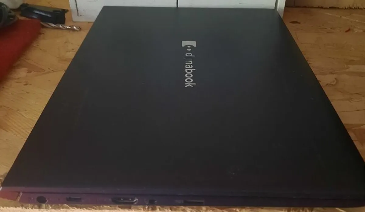 Toshiba Dynabook notebook laptop - Image 4