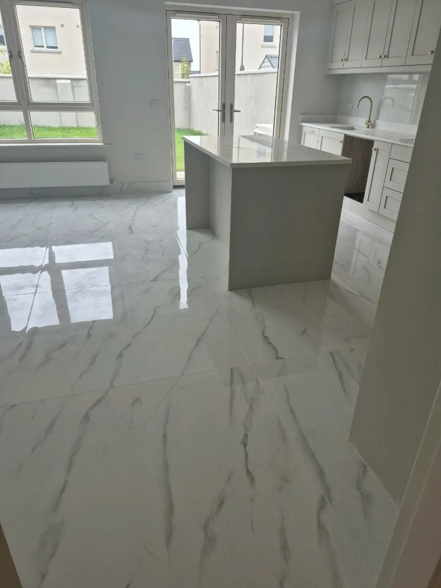 Tiler available - Image 2