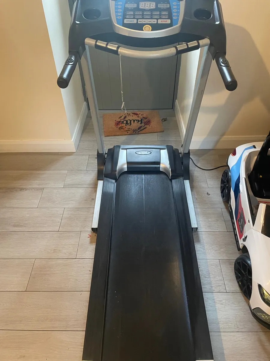 Roger black treadmill - Image 2